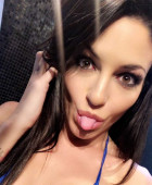 vanessavanessayon.sexy 