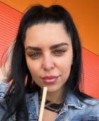 Ik bied sensuele erotische diensten aan voor volwassenen 