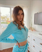 celine Je mets à votre disposition de quoi vous désaltérer