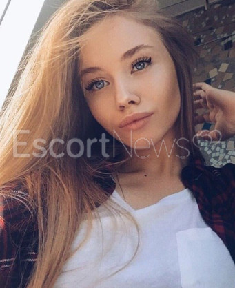 Photo escort girl alice: the best escort service