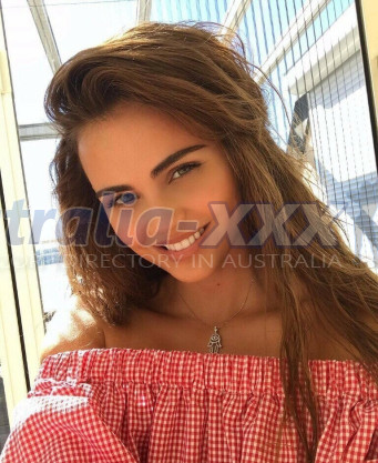 Photo escort girl Sandy Testina: the best escort service