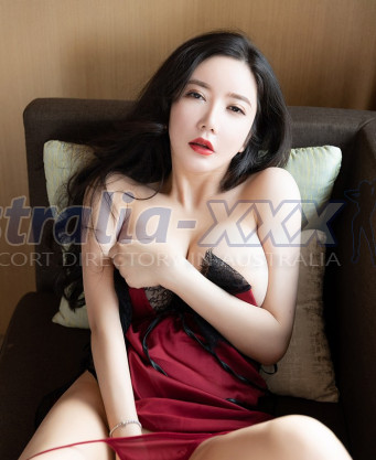 Photo escort girl KARINA: the best escort service