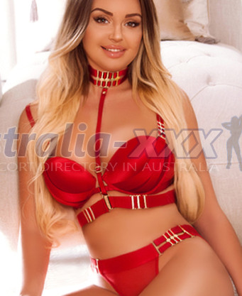 Photo escort girl CAPRI: the best escort service