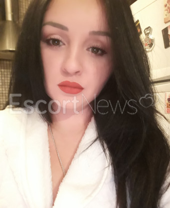 Photo escort girl roxana: the best escort service