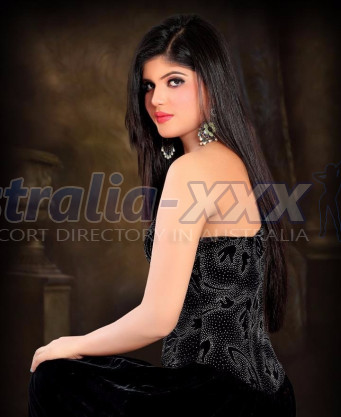 Photo escort girl Miss Zuharah : the best escort service