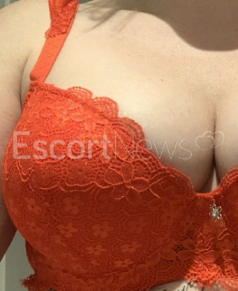 Photo escort girl UltimateMilf: the best escort service