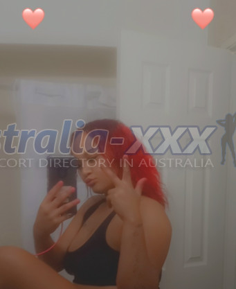 Photo escort girl Naughtyred23: the best escort service