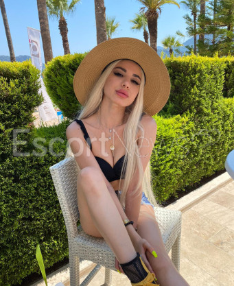 Photo escort girl KELLY VIP: the best escort service