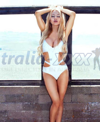 Photo escort girl Scarlett: the best escort service