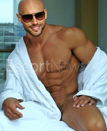 Photo escort girl Marco Leon: the best escort service