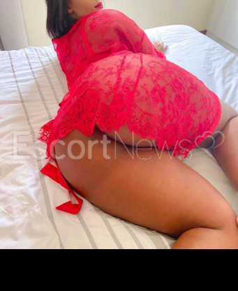 Photo escort girl Roshnee: the best escort service