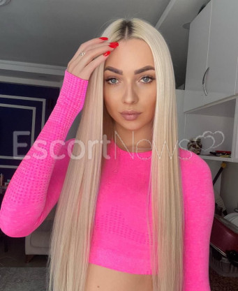 Photo escort girl KRISTINA: the best escort service