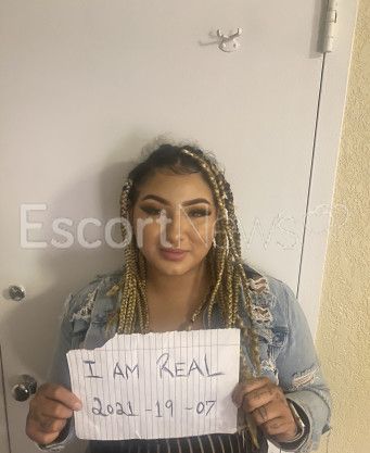 Photo escort girl SerenaFox: the best escort service