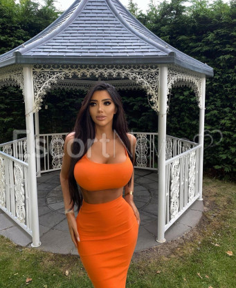 Photo escort girl luna: the best escort service