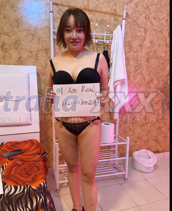 Photo escort girl Emily: the best escort service