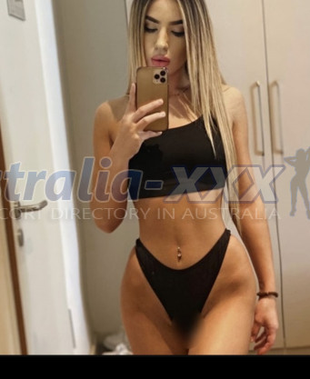 Photo escort girl Aly: the best escort service