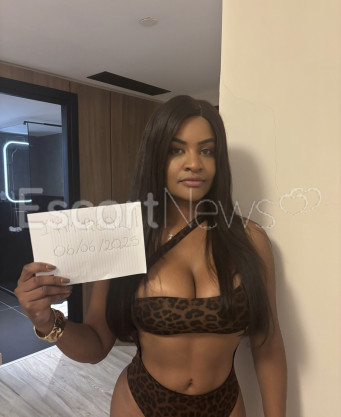 Photo escort girl Venessa Andrade: the best escort service
