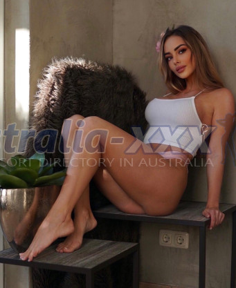 Photo escort girl Taya: the best escort service