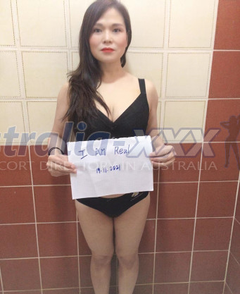 Photo escort girl Aino: the best escort service