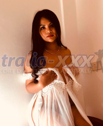 Photo escort girl Deena: the best escort service