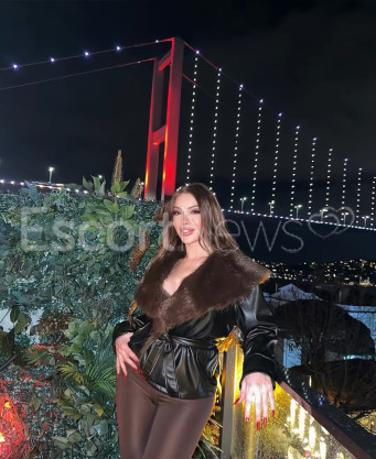 Photo escort girl Nisa arya: the best escort service