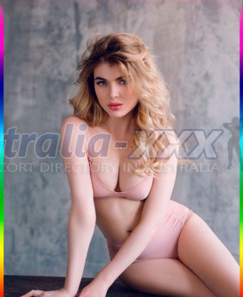 Photo escort girl Izara: the best escort service