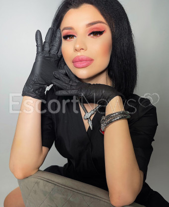 Photo escort girl Vika: the best escort service