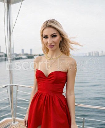 Photo escort girl Sonja: the best escort service