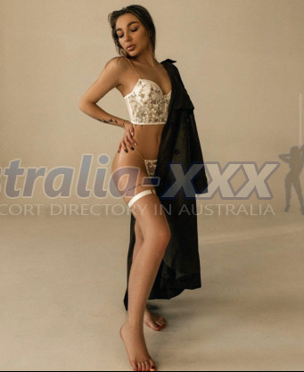 Photo escort girl Sandra: the best escort service