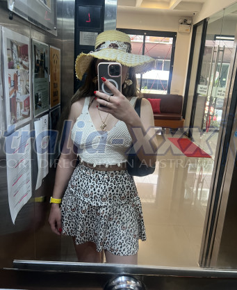 Photo escort girl Aleyna: the best escort service