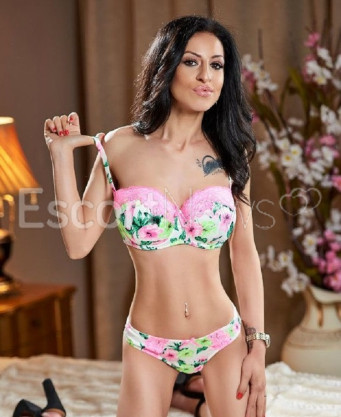 Photo escort girl Vivien: the best escort service