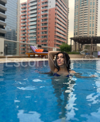 Photo escort girl Aleyna: the best escort service