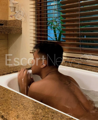 Photo escort girl Gay Versatile: the best escort service
