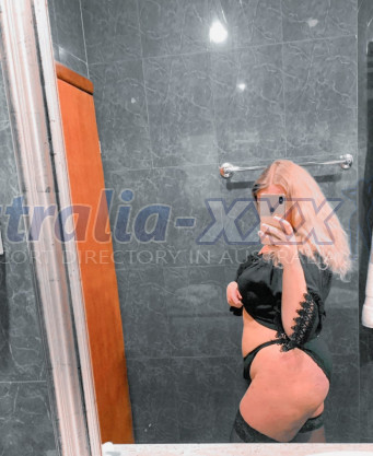 Photo escort girl NANA MILF: the best escort service