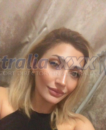 Photo escort girl Jeniffer: the best escort service