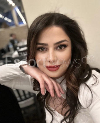 Photo escort girl Duygu: the best escort service
