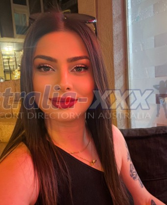 Photo escort girl Duygu: the best escort service