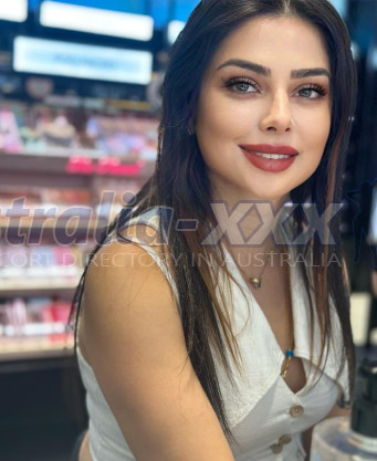 Photo escort girl Duygu: the best escort service