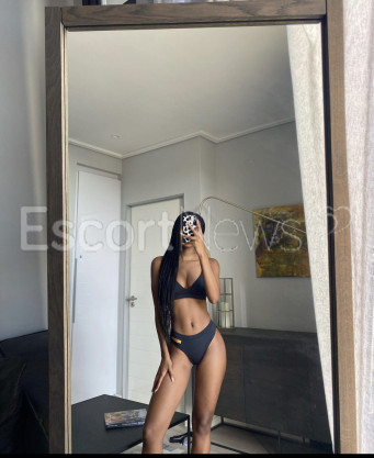 Photo escort girl Vicky : the best escort service