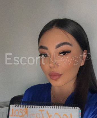 Photo escort girl MONICA : the best escort service