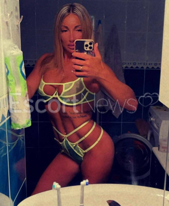 Photo escort girl Liza: the best escort service