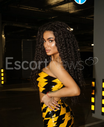Photo escort girl Karina : the best escort service