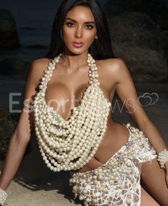 Photo escort girl Yuumi: the best escort service