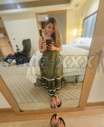 Photo escort girl Soniya : the best escort service