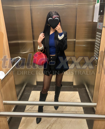 Photo escort girl MiraGFE: the best escort service