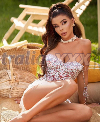 Photo escort girl Domenica Glamour: the best escort service