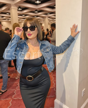 Photo escort girl Irinna: the best escort service