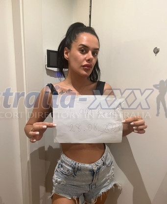 Photo escort girl angelelyanna: the best escort service