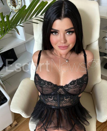 Photo escort girl Kris: the best escort service