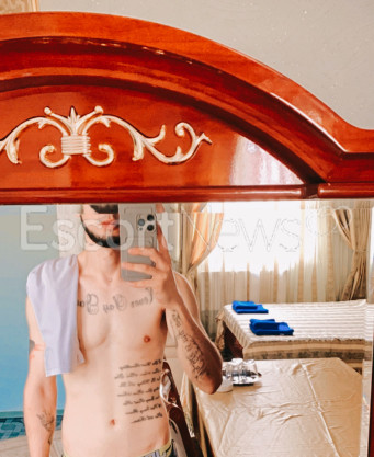 Photo escort girl Ares: the best escort service